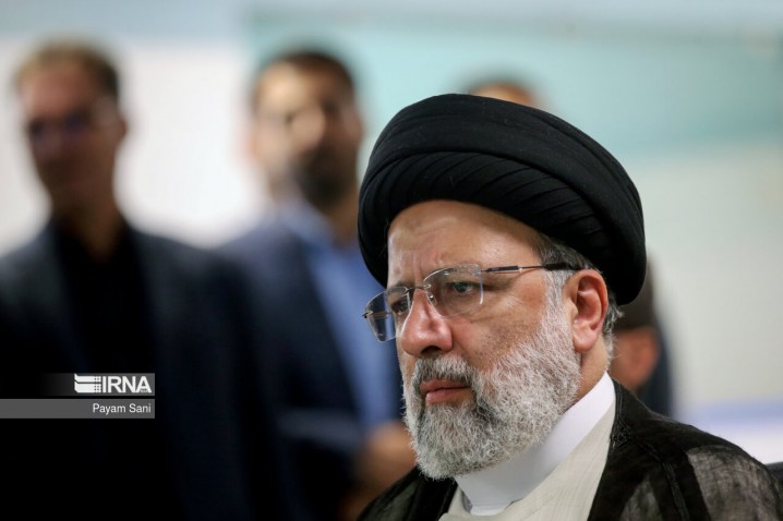 رییس‌جمهور: سرمایه‌گذاری در حوزه سلامت یاری‌رسانی به محرومان است