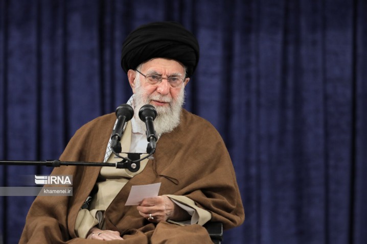 دیدار رهبر انقلاب با مردم استان‌های کرمان و خوزستان آغاز شد