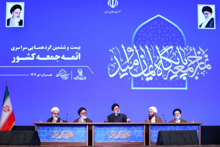 رئیسی: اجازه لانه‌گزینی به فساد رانمی‌دهیم/ ائمه‌جمعه با تنویر افکارعمومی امیدآفرینی می‌کنند