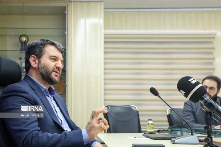 مذاکره با ۲۱ کشور برای ایجاد مناطق آزاد مشترک/ هیچ انتصابی با «باید» انجام نشده است