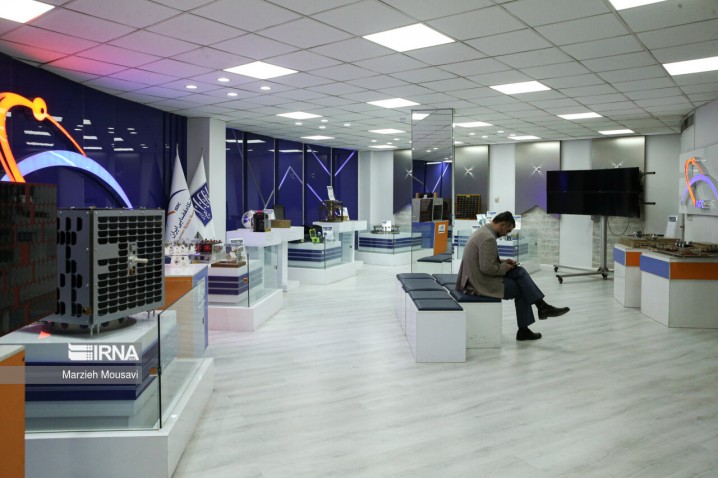 فعالیت های فضایی ایران صلح آمیز و اقتصادی است