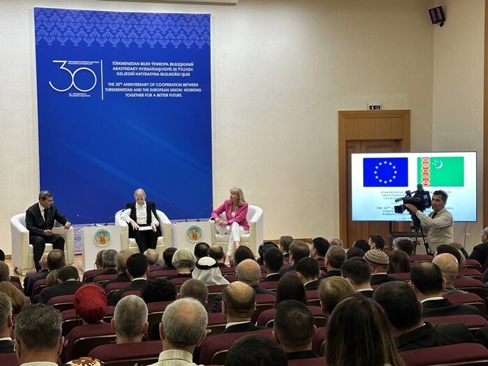 تاکید اتحادیه اروپا به افزایش حضور خود در آسیای میانه