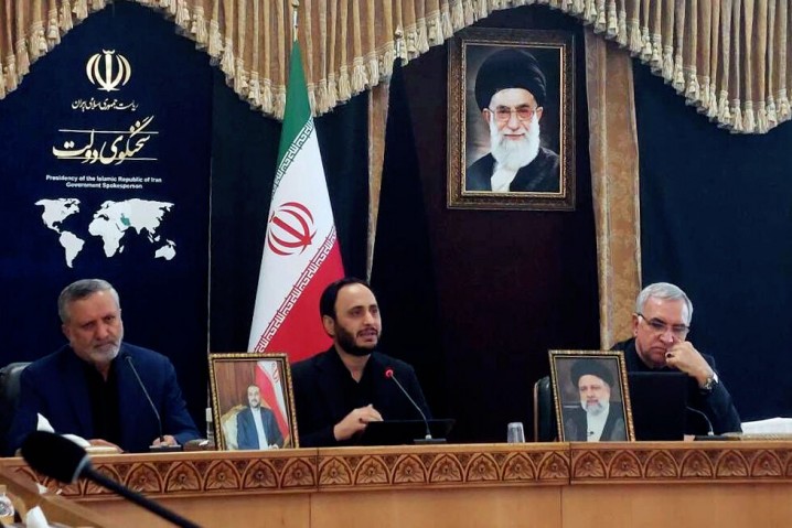 قصور احتمالی حادثه بیمارستان رشت به مراجع قضایی اعلام می‌شود/ شیوع تب دنگی