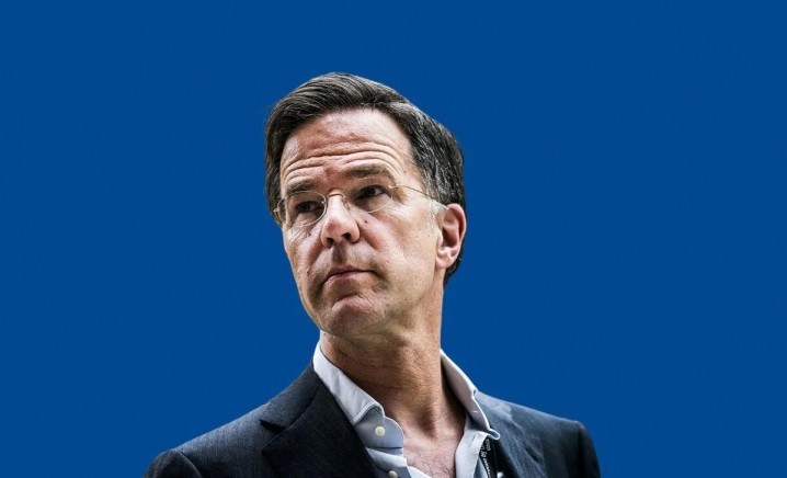 هشدار دبیرکل ناتو نسبت به استقرار احتمالی تسلیحات هسته‌ای روسیه در فضا