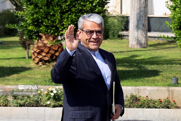 دبیر هیات دولت: درخصوص افزایش قیمت بنزین مصوبه‌ای نداشته ایم