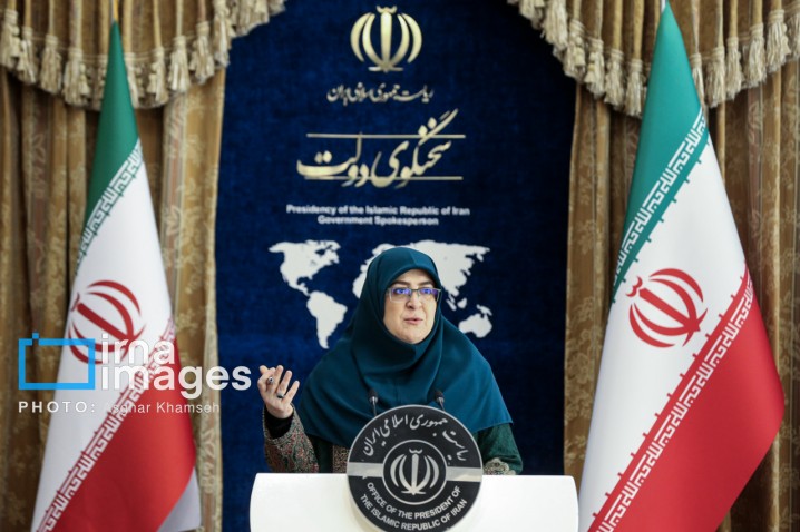 مهاجرانی: مذاکرات را خردمندانه پیش می‌بریم/ اعتبار کالابرگ تا پایان خرداد