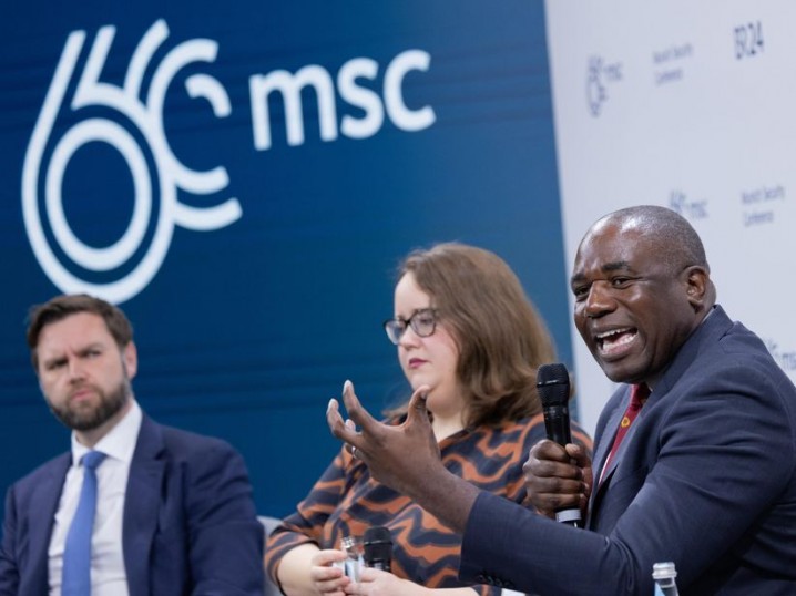 توافق انگلیس و آمریکا بر سر چگونگی پیشرفت مذاکرات صلح اوکراین