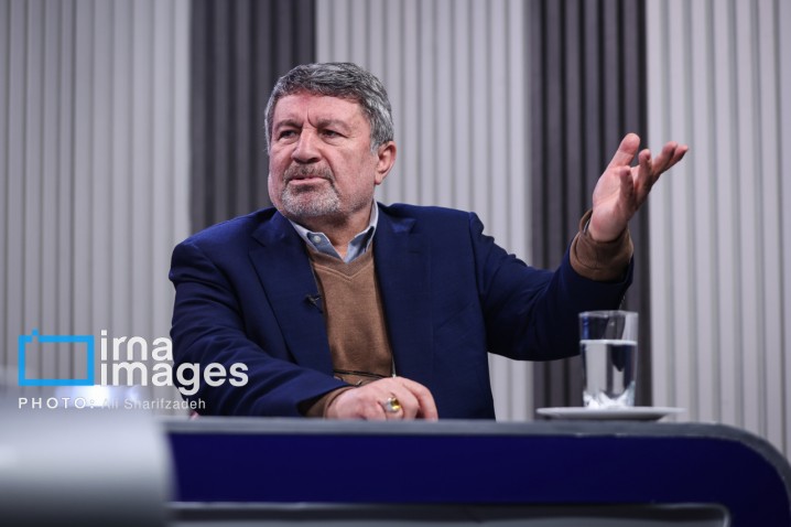 حضرتی: دولت چهاردهم در معرض یک تهاجم همه‌جانبه قرار گرفته است