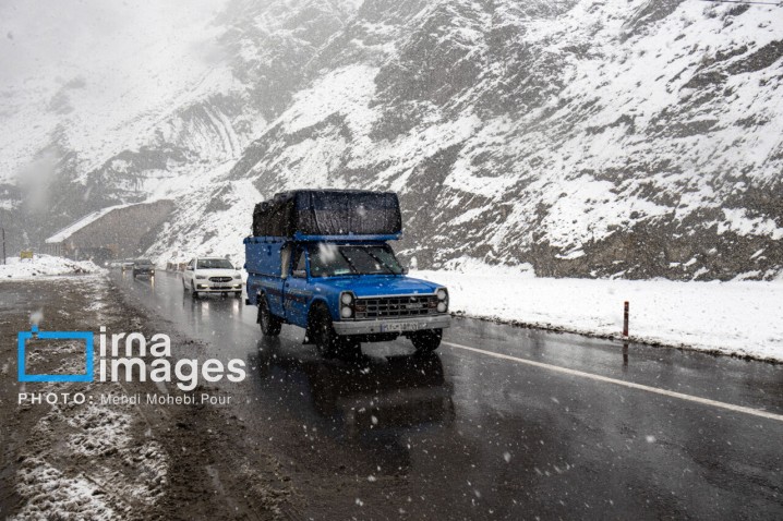 برف و باران در ۲۸ استان/ ممنوعیت تردد در برخی از محورها