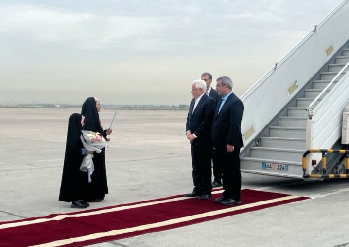 معاون اول رئیس‌جمهور وارد مشهد شد