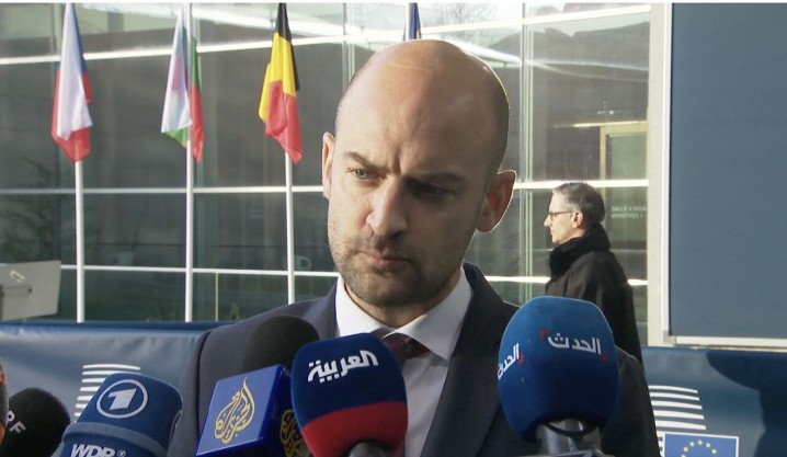 فرانسه با اصرار بر مواضع نسنجیده: تحریم‌ها علیه ایران را تشدید می‌کنیم