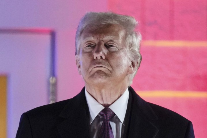 روایت آکسیوس از لجاجت ترامپ برای تداوم جنگ تجاری