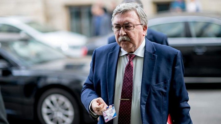 اولیانوف: تروئیکای اروپایی حق تمدید تحریمهای ایران را از دست داده است