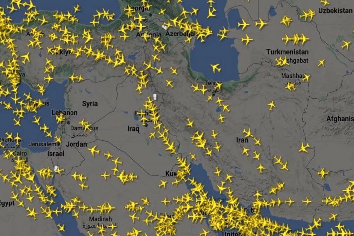 «پرواز ممنوع شدن آسمان ایران توسط اسرائیل» صحت دارد؟