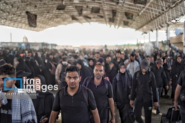 بازگشت پرشور زائران از مهران/ تردد بیش از سه میلیون نفر