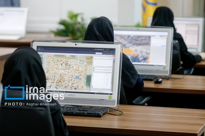 «جی نف» تحولی در نظام کدپستی کشور/هوشمندسازی پست با ۴۰۵ سامانه