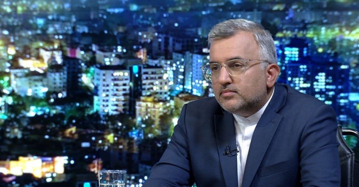 نوسانات اخیر در بازار پشتوانه واقعی اقتصادی ندارد/ باید در مورد آثار تحریم واقع بین بود