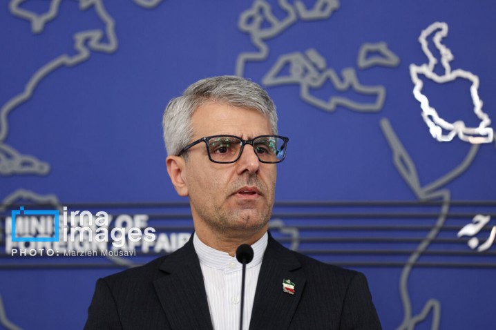 بقائی: سفیر استرالیا از ایران خارج شد