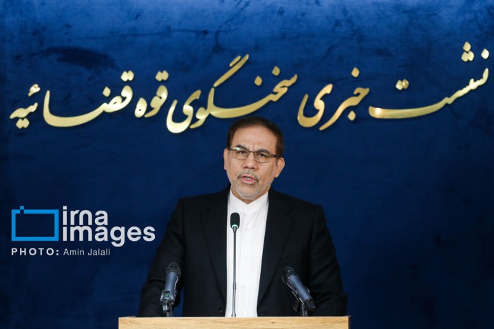 طرف مقابل بابک زنجانی بانک مرکزی نیست/ در انتخاب واژگان مرتبط با پرونده های قضایی دقت کنیم