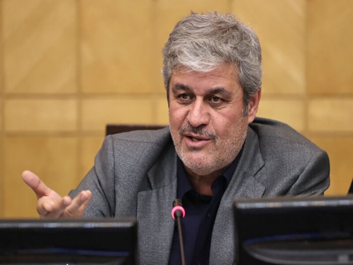 تاجگردون: منابع اضافه فروش نفت برای معیشت، کالابرگ و تقویت دفاعی هزینه می‌شود