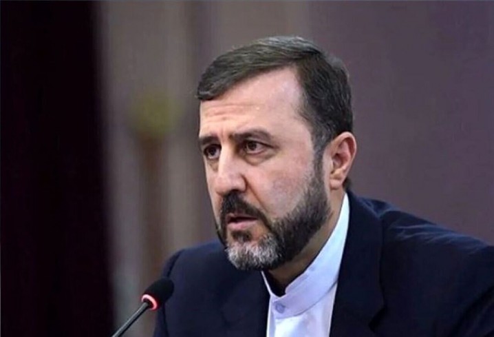 غریبآبادی: مجوز فروش نفت ایران صادر شد و آزادسازی ۱۲ میلیارد دلار وارد مرحله اجرا میشود