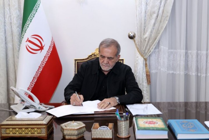 رئیس‌جمهور: عروج سرخ رهبر ما پایان راه نیست آغاز فصلی نوین است