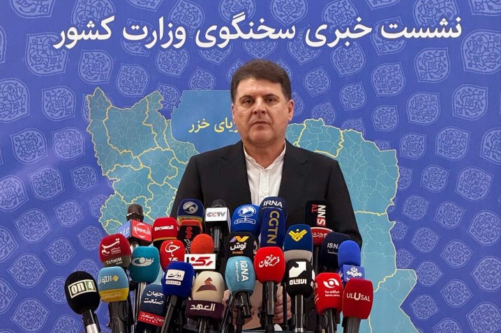 زینی‌وند: انتخابات شوراها تا پایان امسال برگزار می‌شود/ لایحه قانون احزاب را اصلاح می‌کنیم