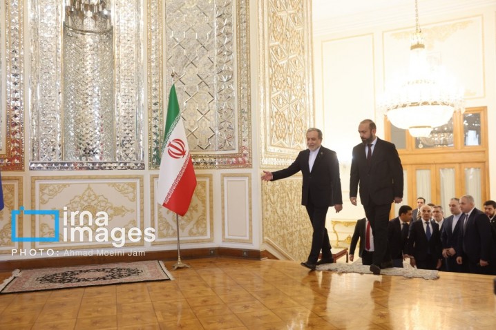 روابط تهران و ایروان نیازمند رایزنی‌های مستمر است