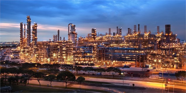 پتروشیمی‌ها پیش‌قراول خروج از رکود صنعتی