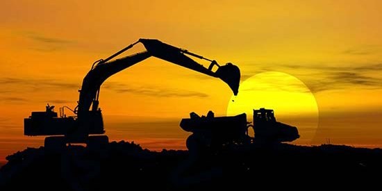 پرهیز از خام فروشی؛ ضرورت تحقق اقتصاد مقاومتی