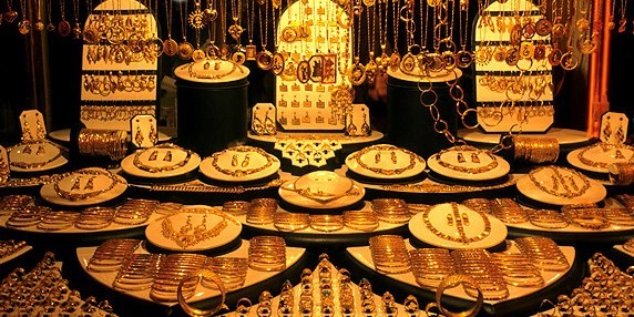 بازار سکه و طلا رونق گرفت/نرخ‌ها متاثر از شرایط جهانی و کاهش بهره بانکی