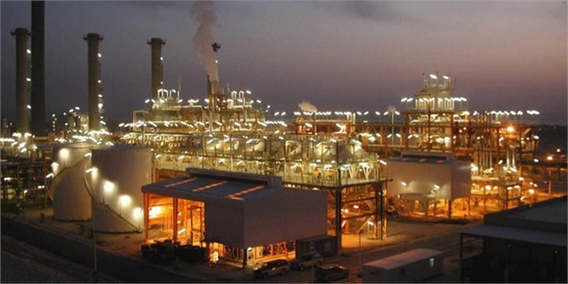 موافقتنامه گازی ایران، فرانسه و چین امضا شد/تولید اولیه بعد از ۴۰ ماه