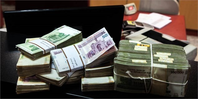 نقدینگی به آستانه ۱۲۰۰ تریلیون رسید