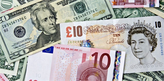 برتری دلار بر پوند