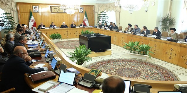 ممنوعیت خرید ۱۱۴ کالای خارجی مشابه تولید داخلی توسط دستگاه­‌های دولتی