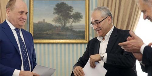 ایران و روسیه ۶ تفاهم‌نامه نفتی امضا کردند