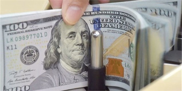 اولتیماتوم دولت به دارندگان ارز/رونق جلسات ارزی عصرانه دولتمردان