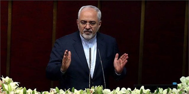 ظریف: ایران ادعای آمریکا در تحویل تسلیحات به یمن را به سازمان ملل ارجاع می‌دهد