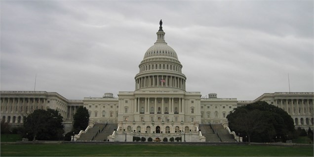 تصمیم‌گیری کاخ سفید درباره ادامه تعلیق تحریمهای ایران