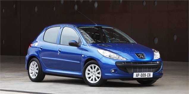 پیش فروش ۲۰۷ هاچ بک اتوماتیک به مناسبت دهه فجر