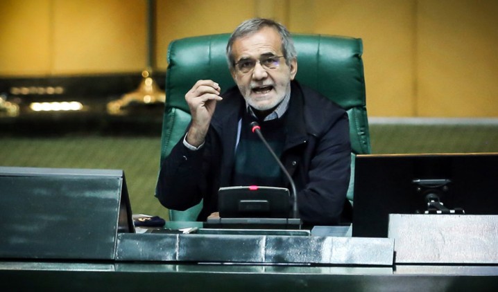 سپرده‌های تا سقف یک میلیارد تومان موسسات مالی پرداخت می‌شود