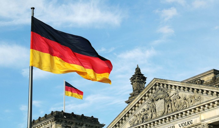 ادامه مبادلات مالی 6 بانک آلمانی با ایران