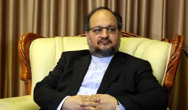 شریعتمداری: نعمت زاده سایت ثبت سفارش را غیر قانونی بست