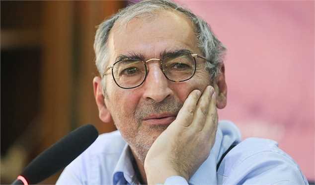 زیباکلام: تکلیف یکسری چیزها بعد از 13 آبان مشخص می‌شود