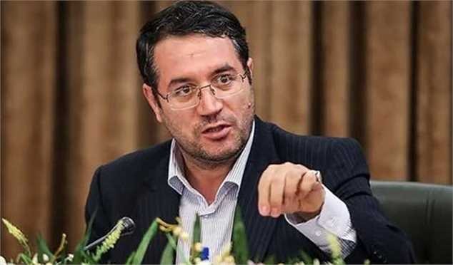 رضا رحمانی: مجوز پیش‌فروش به خودروسازان نداده‌ام