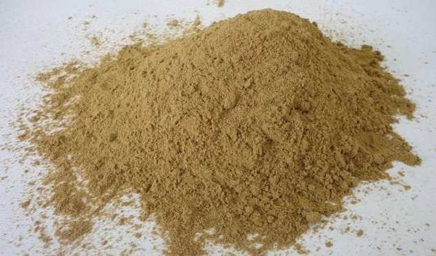 عرضه پودر ماهی توسط شرکت صیادان جوان جاسک