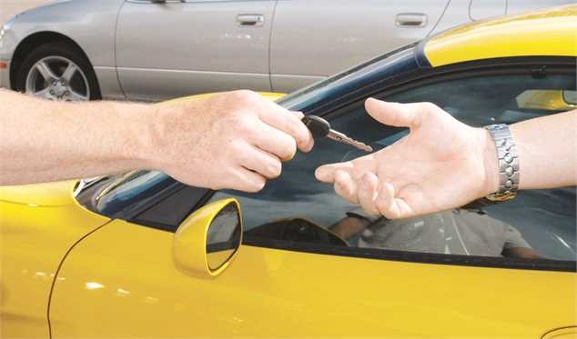 بدعهدی خودروسازان، این بار در پرداخت «جریمه دیرکرد»