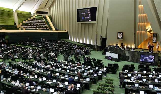 دولت لایحه تجارت را از مجلس پس می‌گیرد