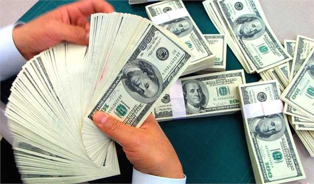 قیمت دلار به ۱۳۴۳۰ تومان رسید/یورو ۱۴۹۳۰ تومان