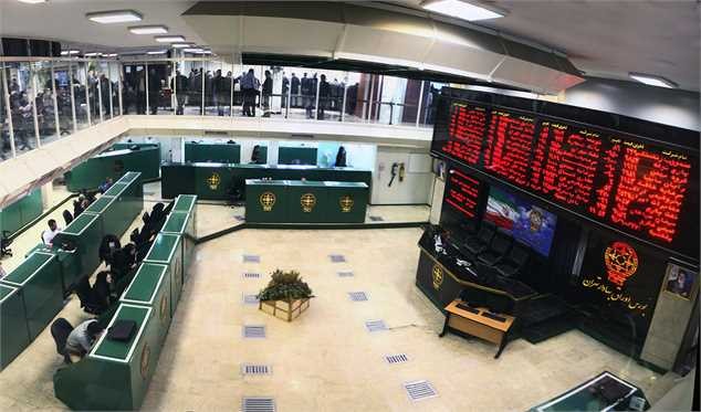 برندگان بورس در مرداد منفی